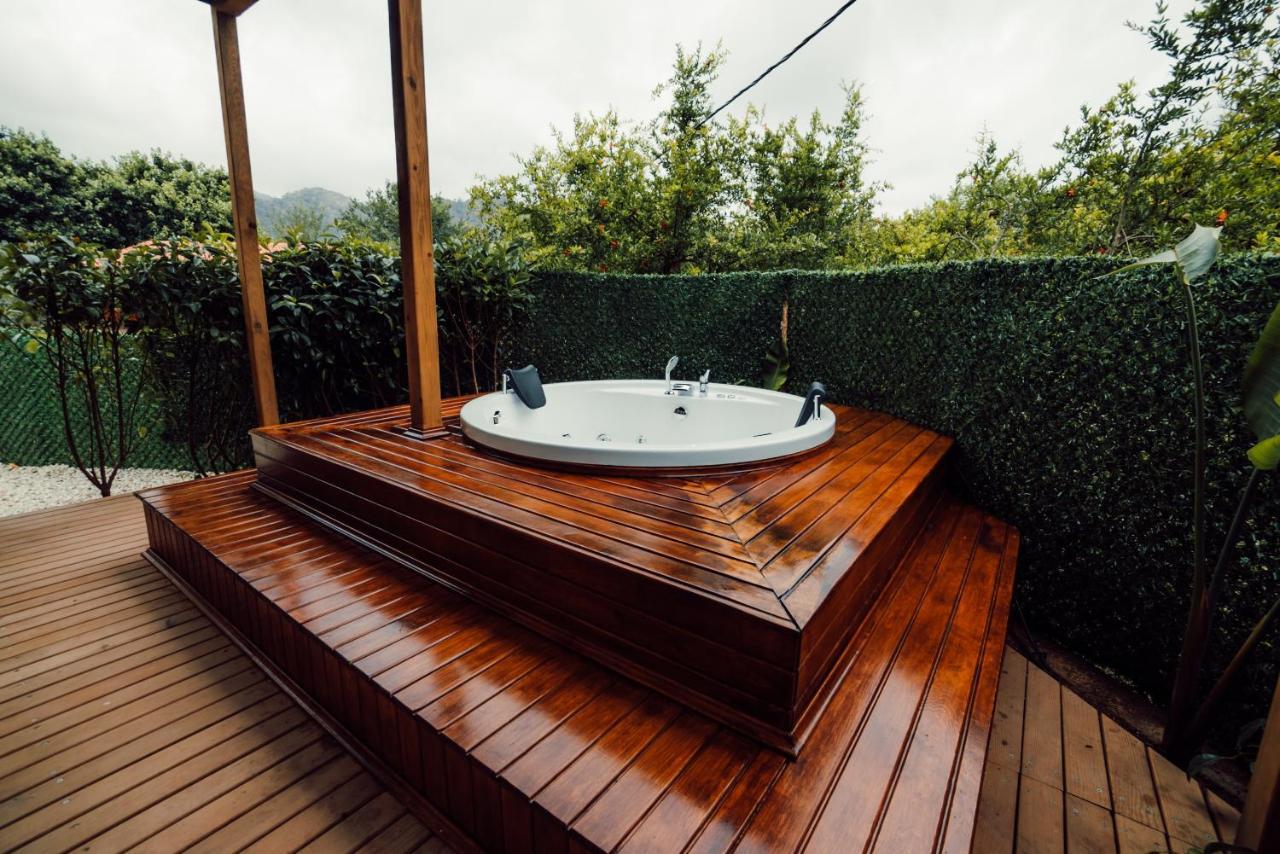 Cirali Hestia Lodge Kemer Ngoại thất bức ảnh